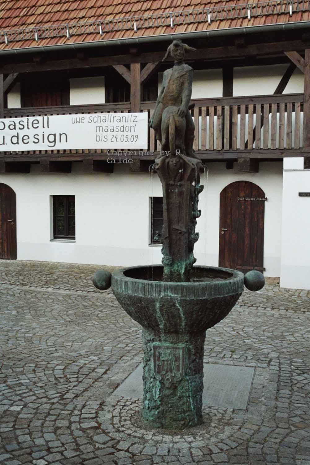 2410090 DE BB Maasdorf