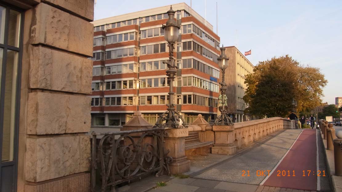 530906110 DE HH St Pauli